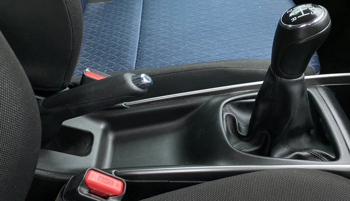 2019 Maruti Baleno ALPHA 1.2 K12, Petrol, Manual, 44,113 km, Gear Lever