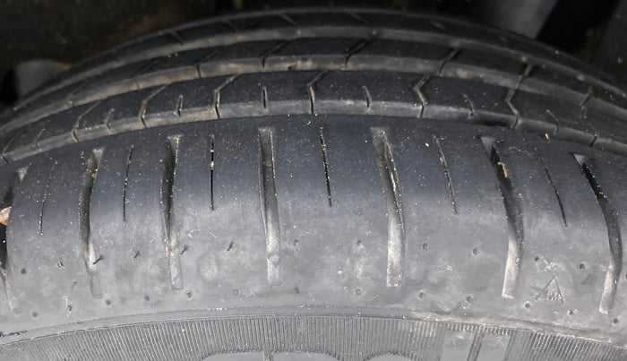 2019 Maruti Baleno ALPHA 1.2 K12, Petrol, Manual, 44,113 km, Left Rear Tyre Tread