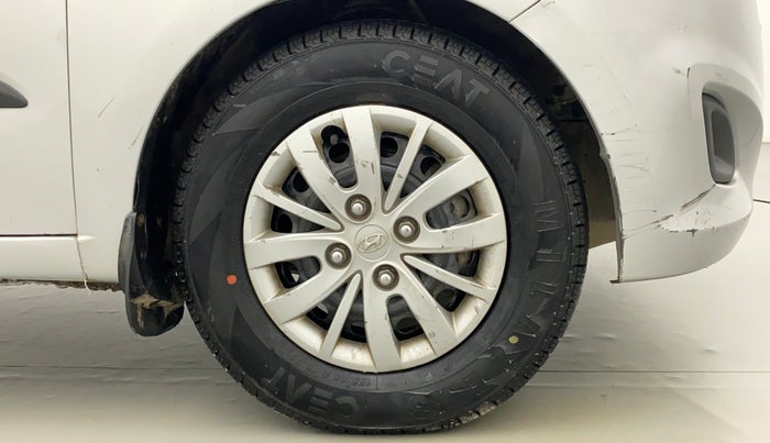 2015 Hyundai i10 SPORTZ 1.1, Petrol, Manual, 55,434 km, Right Front Wheel