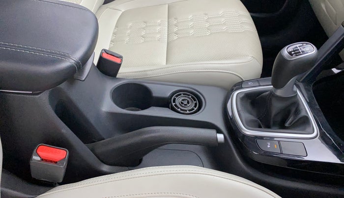 2023 KIA SELTOS  HTX 1.5 PETROL MT, Petrol, Manual, 13,029 km, Gear Lever