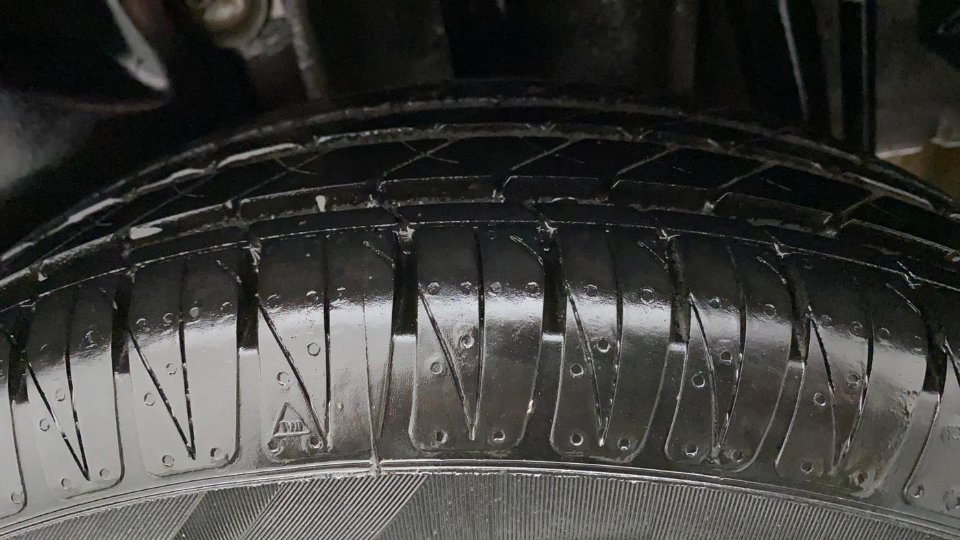 2017 Tata Tiago XZ PETROL, Petrol, Manual, 1,03,178 km, Left Rear Tyre Tread