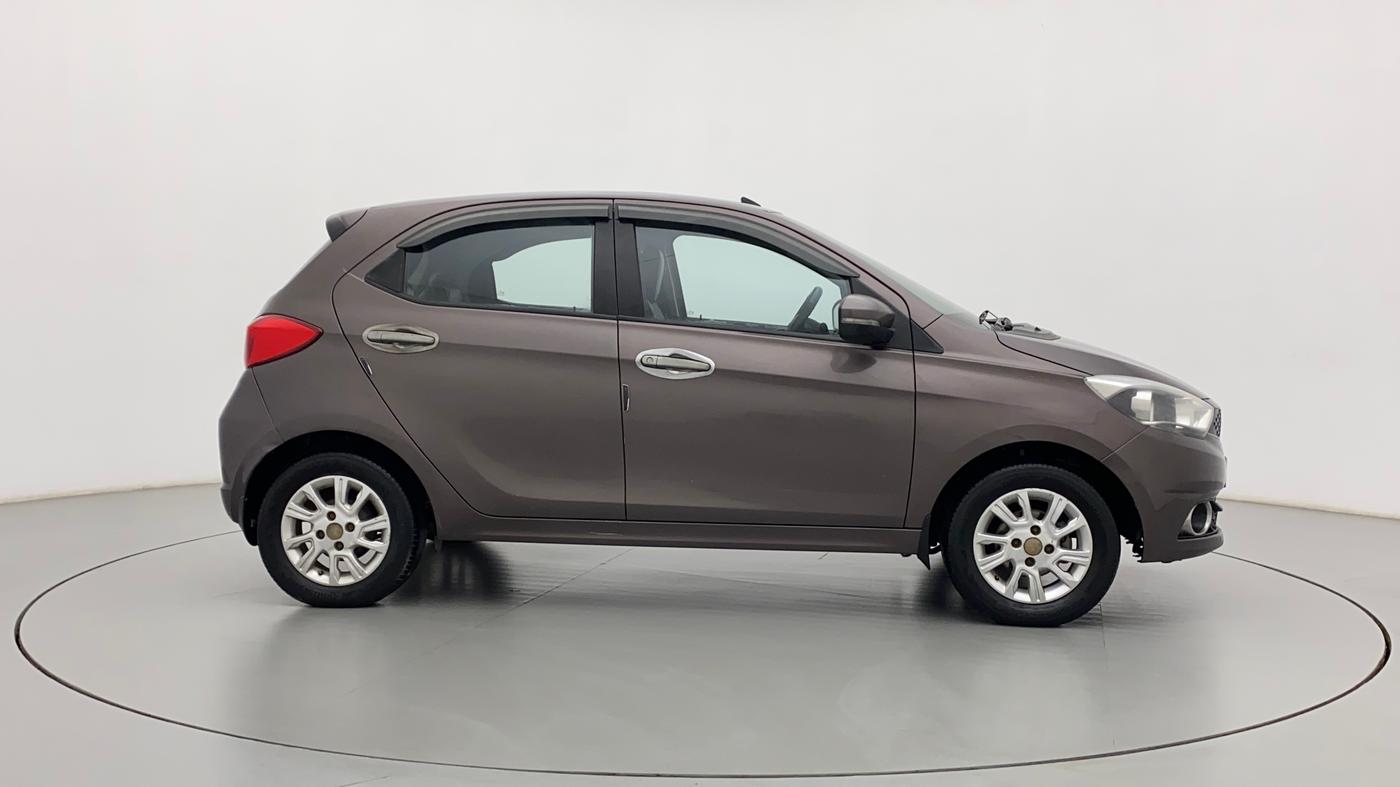 2017 Tata Tiago XZ PETROL, Petrol, Manual, 1,03,178 km, Right Side View