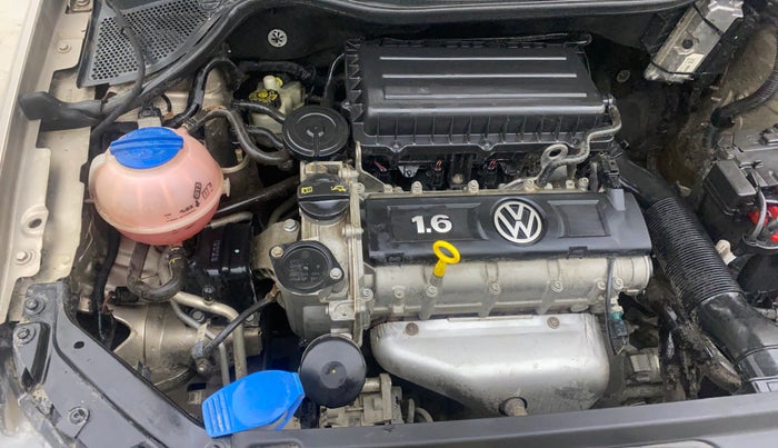 2015 Volkswagen Vento COMFORTLINE 1.6, Petrol, Manual, 29,969 km, Engine View - Right