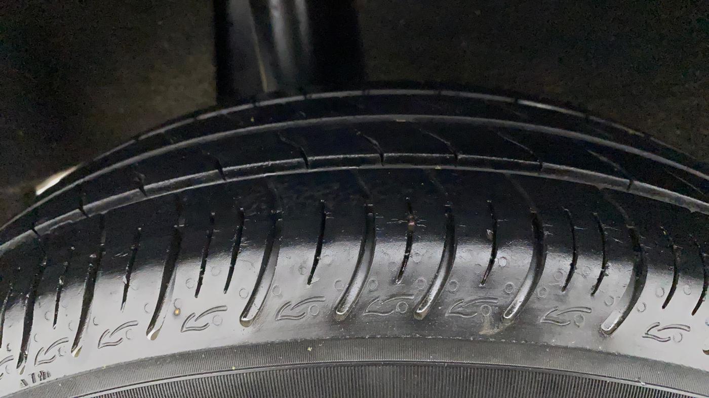 2020 Maruti Baleno DELTA PETROL 1.2, Petrol, Manual, 25,777 km, Right Rear Tyre Tread
