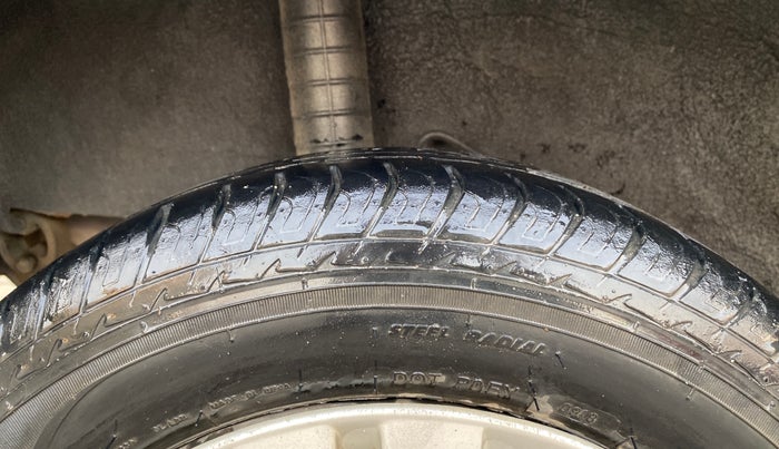 2018 Datsun Go T, Petrol, Manual, 30,404 km, Right Rear Tyre Tread