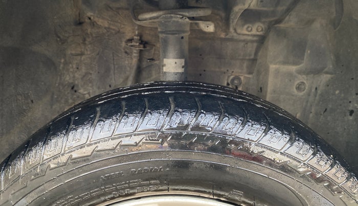 2018 Datsun Go T, Petrol, Manual, 30,404 km, Right Front Tyre Tread