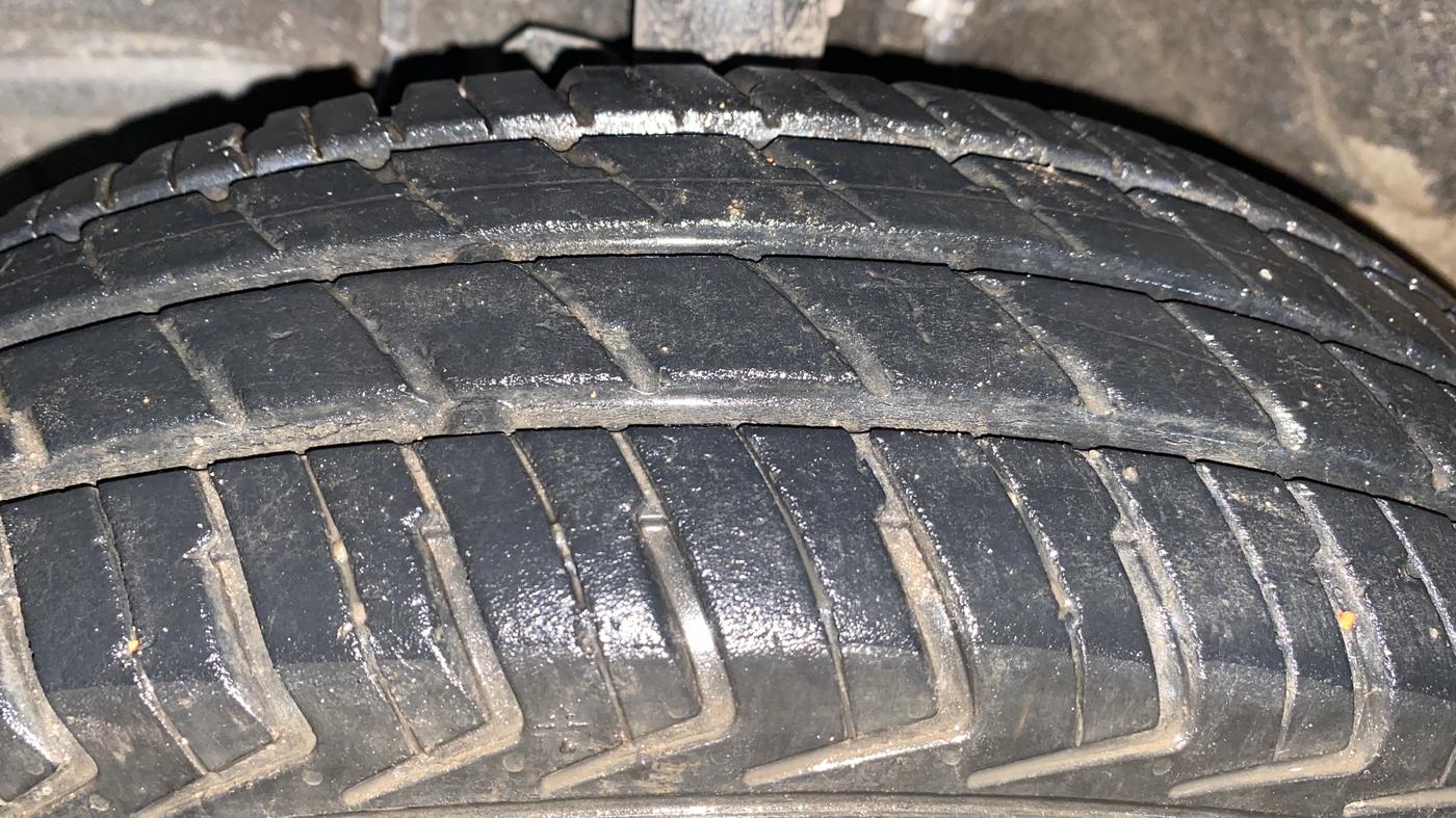 2023 Maruti Alto K10 LXI, Petrol, Manual, 36,212 km, Left Front Tyre Tread