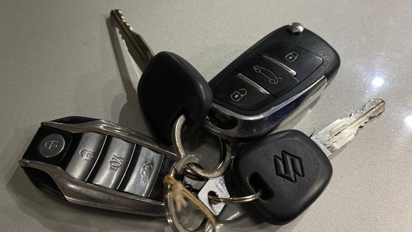 2023 Maruti Alto K10 LXI, Petrol, Manual, 36,212 km, Key Close Up