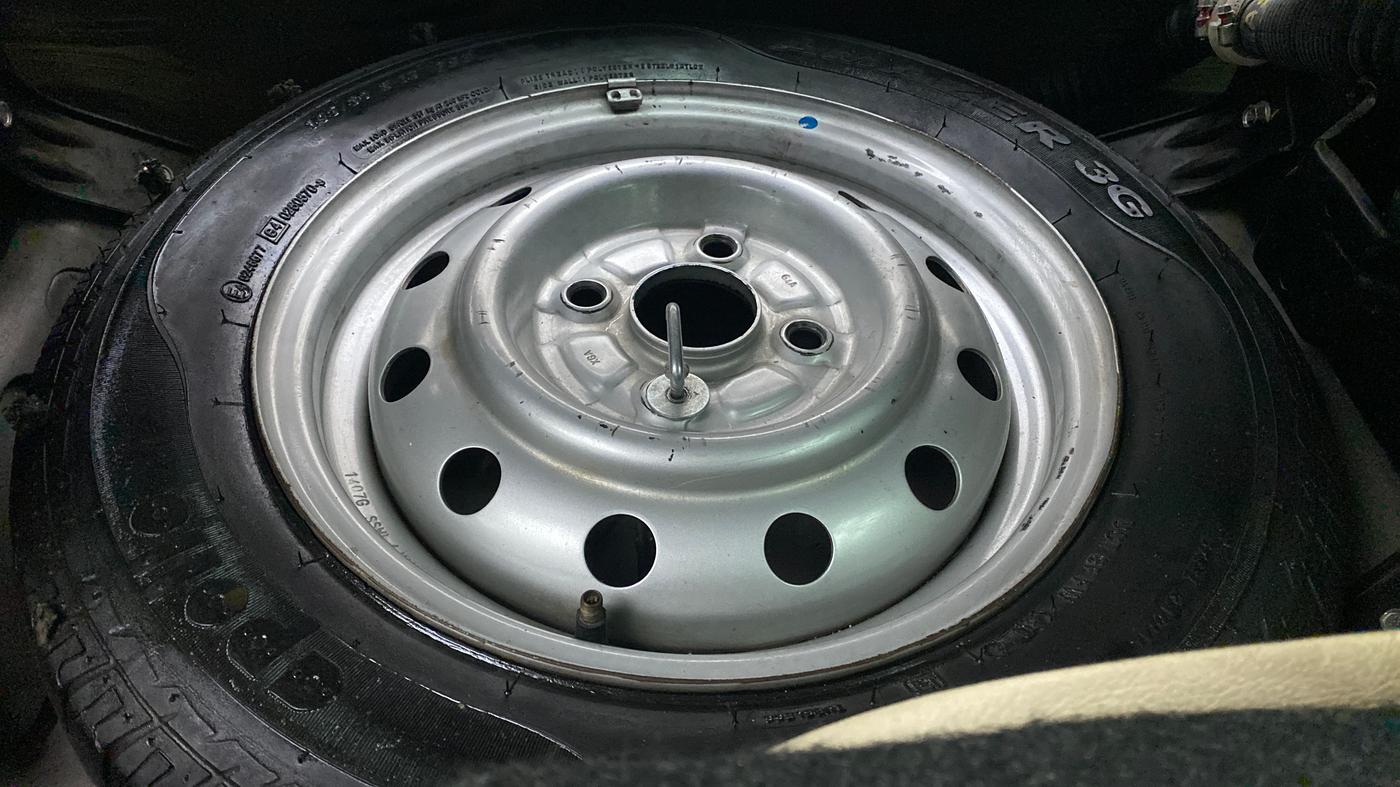 2014 Maruti Wagon R 1.0 LXI CNG, CNG, Manual, 81,081 km, Spare Tyre