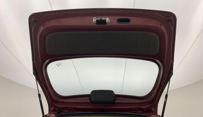 2015 Hyundai i10 SPORTZ 1.1, Petrol, Manual, 76,938 km, Boot Door Open