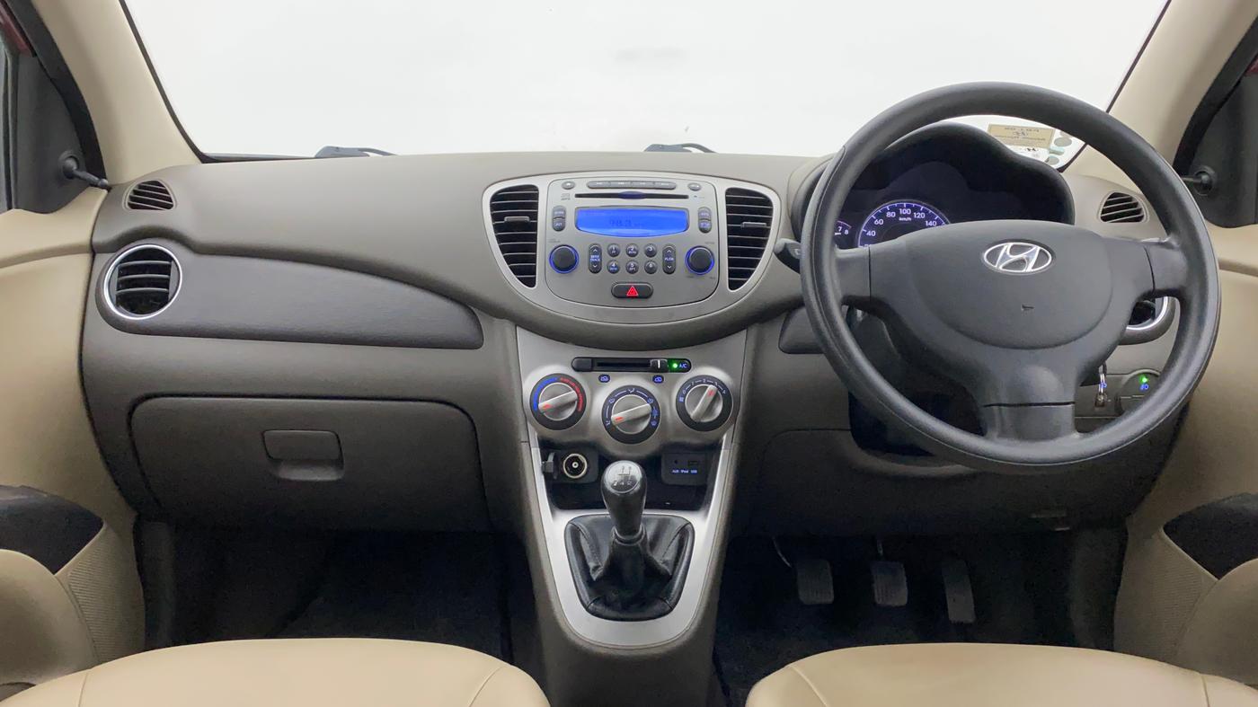 2015 Hyundai i10 SPORTZ 1.1, Petrol, Manual, 76,938 km, Dashboard