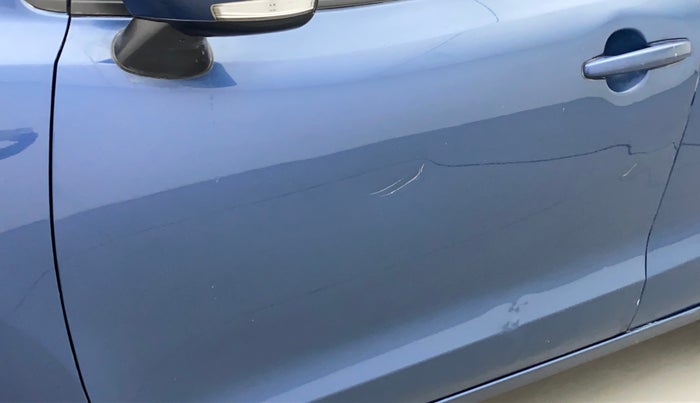 2016 Maruti Baleno DELTA PETROL 1.2, Petrol, Manual, 77,611 km, Front passenger door - Slightly dented