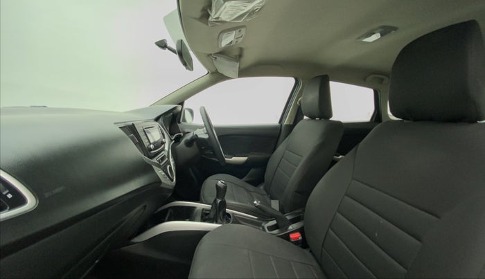 2016 Maruti Baleno DELTA PETROL 1.2, Petrol, Manual, 77,611 km, Right Side Front Door Cabin
