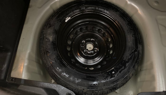 2016 Maruti Baleno ZETA CVT PETROL 1.2, Petrol, Automatic, 56,442 km, Spare Tyre