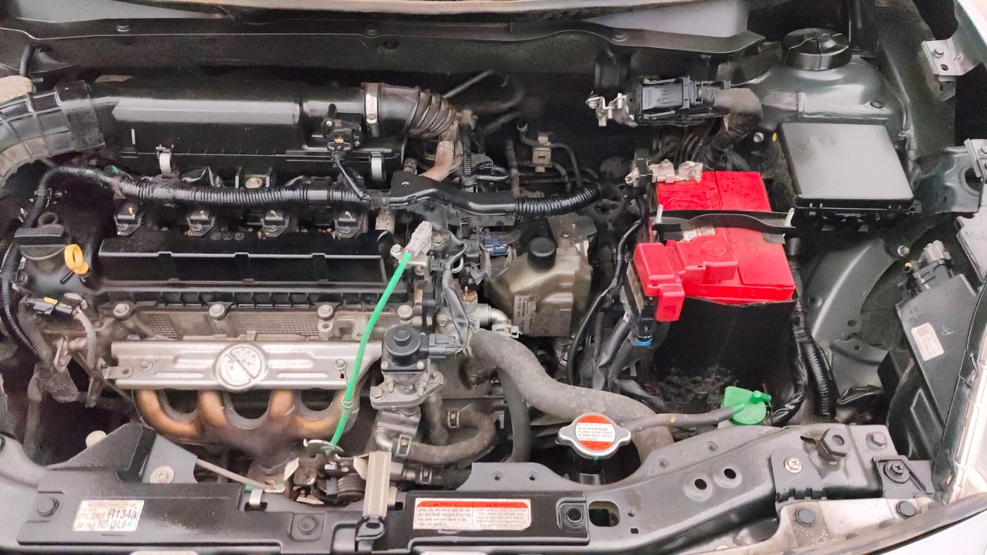 2021 Maruti Dzire ZXI AMT, Petrol, Automatic, 95,198 km, Engine View - Left
