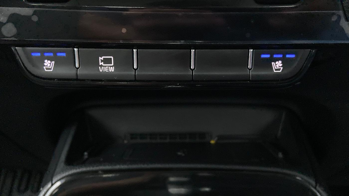 2023 KIA SONET GTX PLUS 1.0 IMT, Petrol, Manual, 2,095 km, Heated/ Ventilated Seats