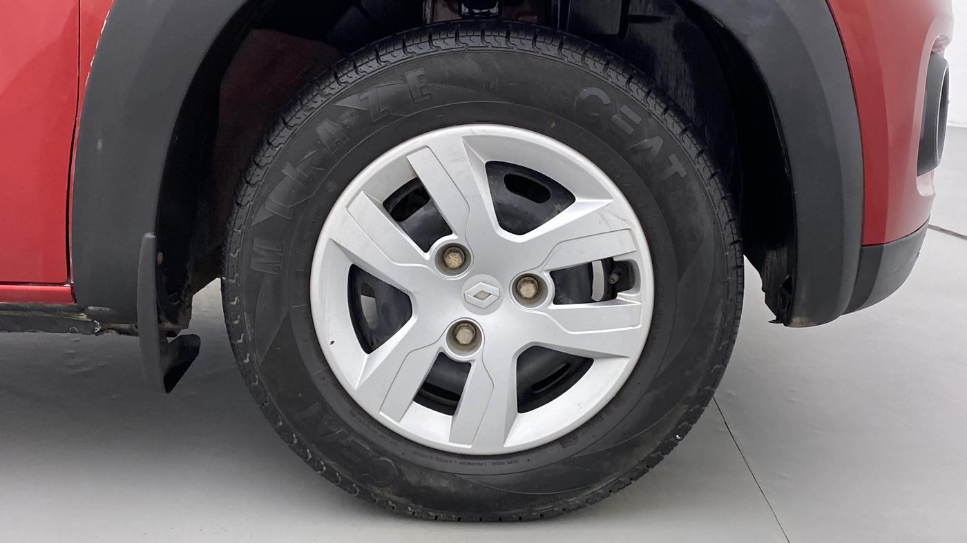 2019 Renault Kwid RXL, Petrol, Manual, 19,719 km, Right Front Wheel