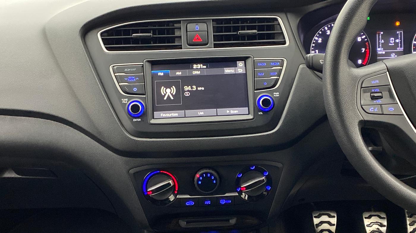 2018 Hyundai i20 Active 1.2 S, Petrol, Manual, 10,625 km, Air Conditioner