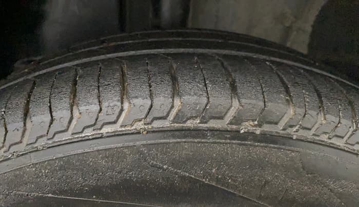 2022 Tata PUNCH ACCOMPLISHED MT, Petrol, Manual, 52,691 km, Right Rear Tyre Tread