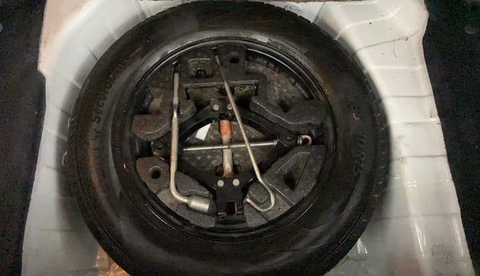 2022 Tata PUNCH ACCOMPLISHED MT, Petrol, Manual, 52,691 km, Spare Tyre