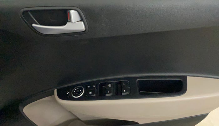2019 Hyundai Grand i10 SPORTZ 1.2 KAPPA VTVT, Petrol, Manual, 56,194 km, Driver Side Door Panels Control
