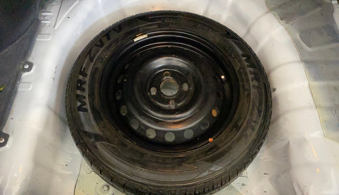 2016 Hyundai Verna 1.6 VTVT S, Petrol, Manual, 55,743 km, Spare Tyre