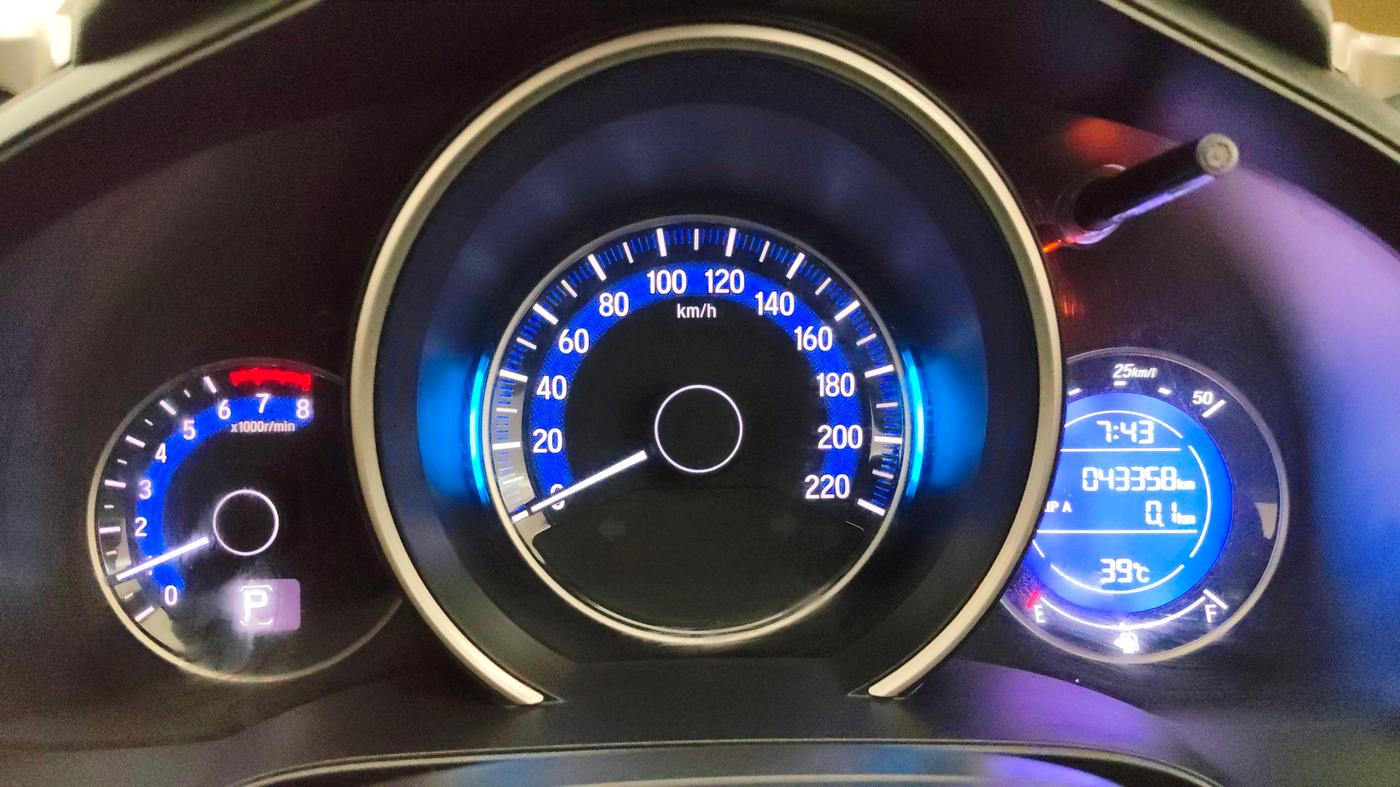 2015 Honda Jazz 1.2L I-VTEC V AT, CNG, Automatic, 43,357 km, Odometer Image