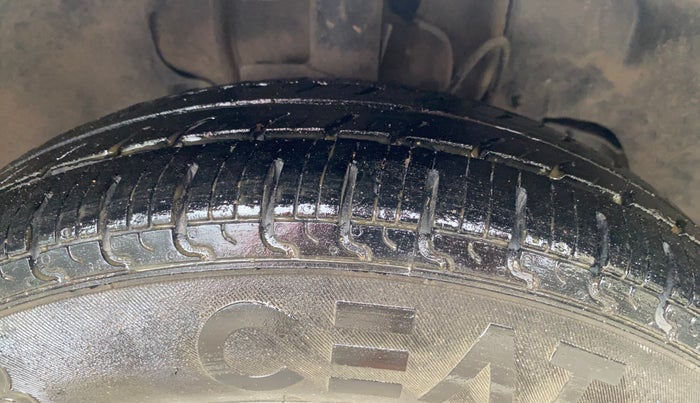 2019 Tata Tiago XE PETROL, Petrol, Manual, 63,621 km, Right Front Tyre Tread