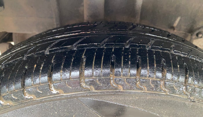 2019 Tata Tiago XE PETROL, Petrol, Manual, 63,621 km, Right Rear Tyre Tread