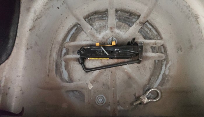 2013 Ford Figo EXI 1.4 DIESEL, Diesel, Manual, 1,44,732 km, Spare Tyre