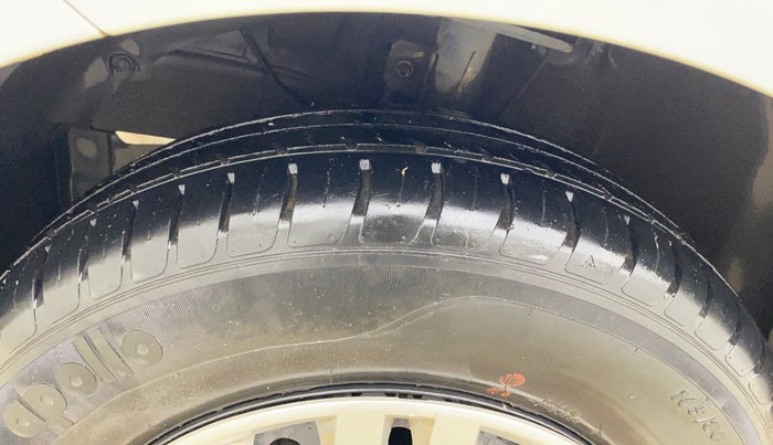 2019 Maruti Dzire VXI, Petrol, Manual, 35,132 km, Left Front Tyre Tread