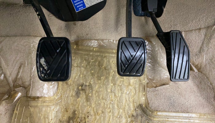 2019 Maruti Dzire VXI, Petrol, Manual, 35,132 km, Pedals