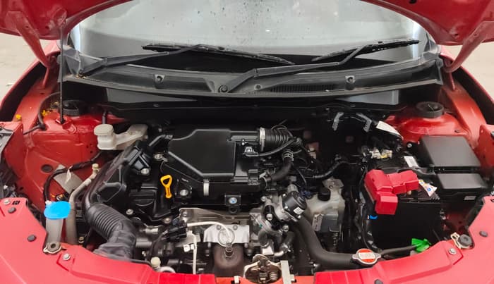 2024 Maruti Swift ZXi AMT, Petrol, Automatic, 31,321 km, Engine View