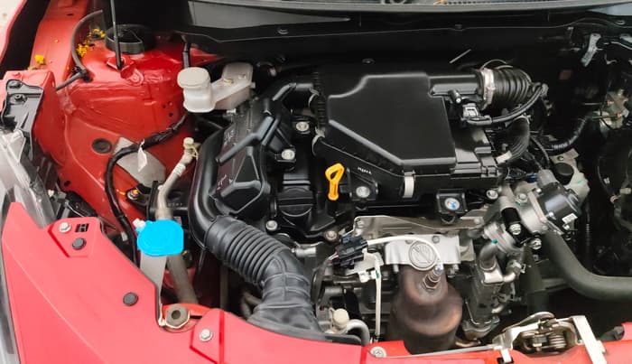 2024 Maruti Swift ZXi AMT, Petrol, Automatic, 31,321 km, Engine View - Right