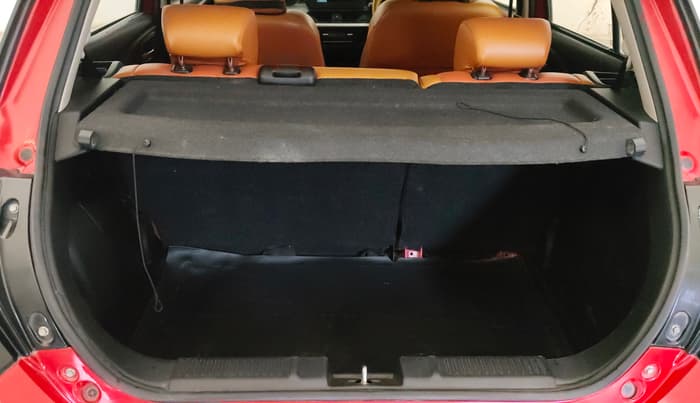 2024 Maruti Swift ZXi AMT, Petrol, Automatic, 31,321 km, Boot Inside