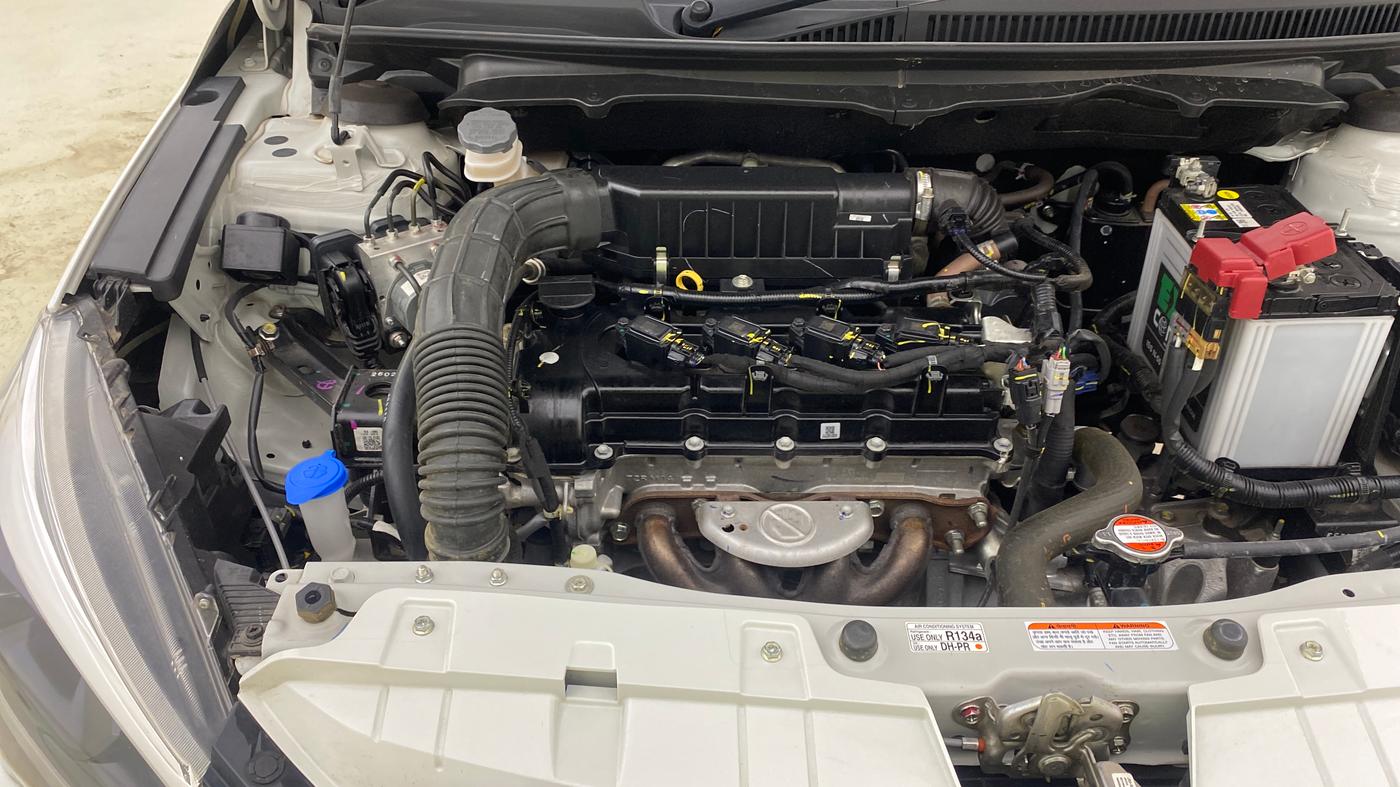 2025 Maruti Ciaz ALPHA 1.5 SHVS PETROL, Petrol, Manual, 9,785 km, Engine View - Right