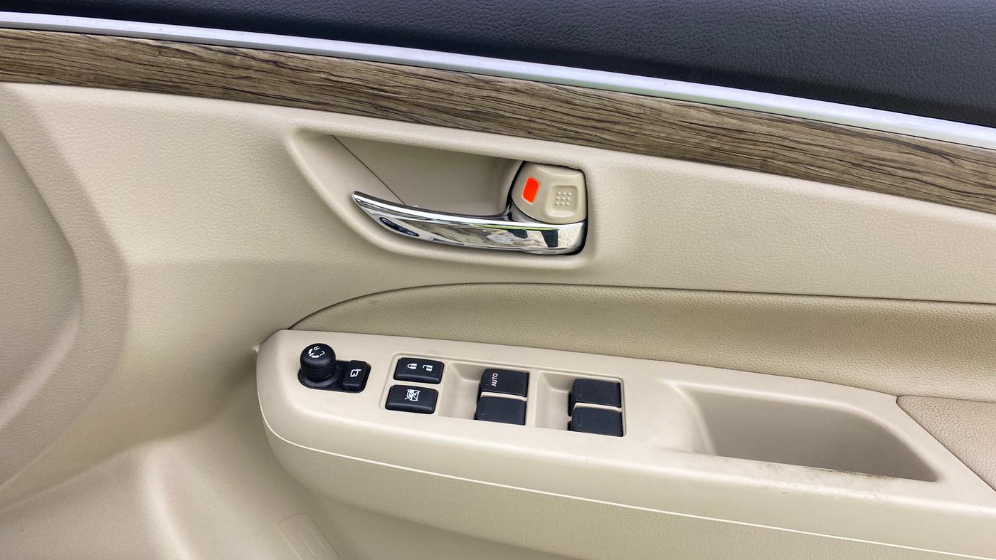 2025 Maruti Ciaz ALPHA 1.5 SHVS PETROL, Petrol, Manual, 9,785 km, Driver Side Door Panels Control
