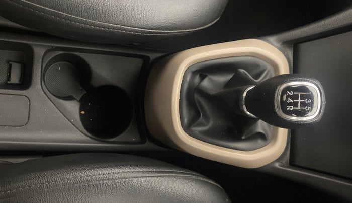 2014 Hyundai Xcent S 1.2, Petrol, Manual, 28,130 km, Gear Lever