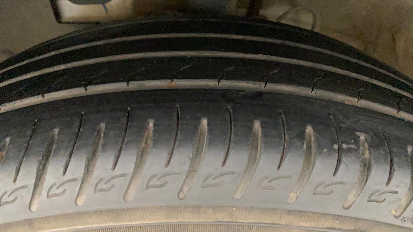 2022 Hyundai VENUE SX 1.0 (O) TURBO IMT, Petrol, Manual, 21,422 km, Left Front Tyre Tread