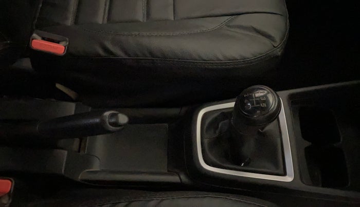 2019 Maruti Swift LXI, Petrol, Manual, 79,699 km, Gear Lever