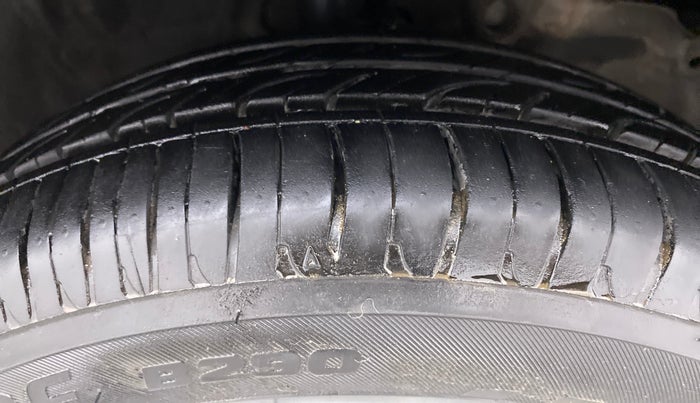 2014 Honda City 1.5L I-DTEC V, Diesel, Manual, 90,525 km, Right Front Tyre Tread
