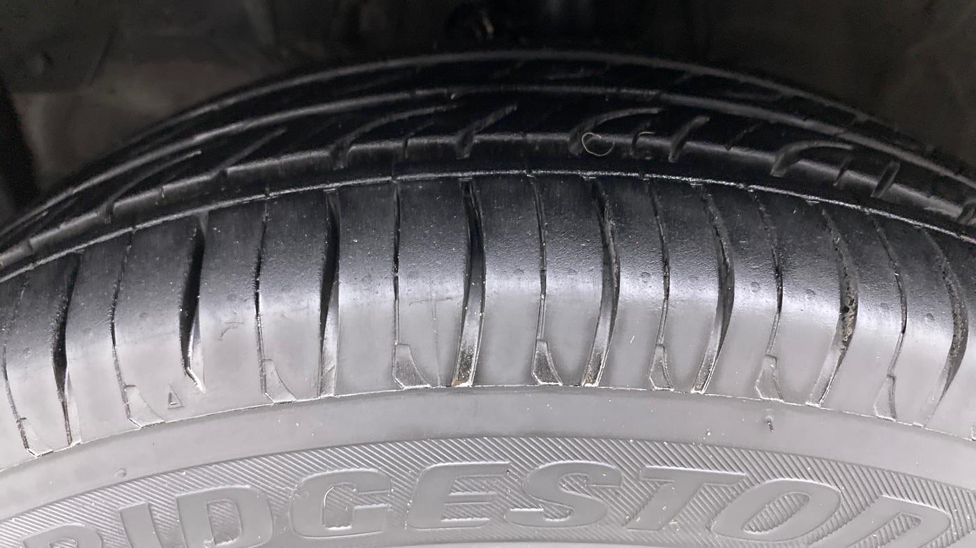 2014 Honda City 1.5L I-DTEC V, Diesel, Manual, 90,525 km, Left Front Tyre Tread