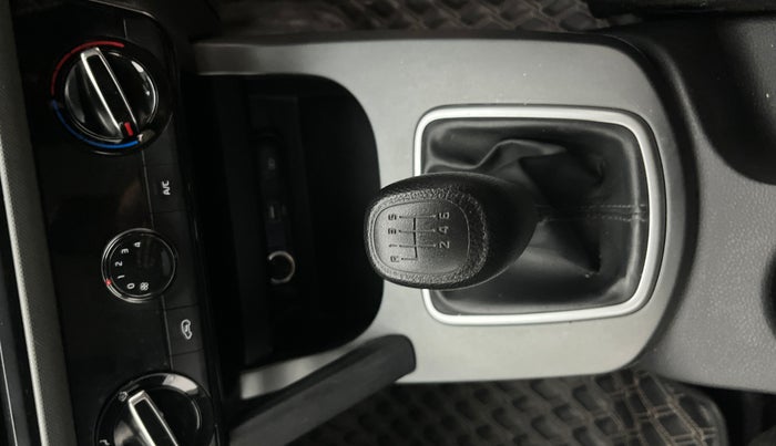 2021 KIA SELTOS HTK 1.5 PETROL, Petrol, Manual, 47,224 km, Gear Lever