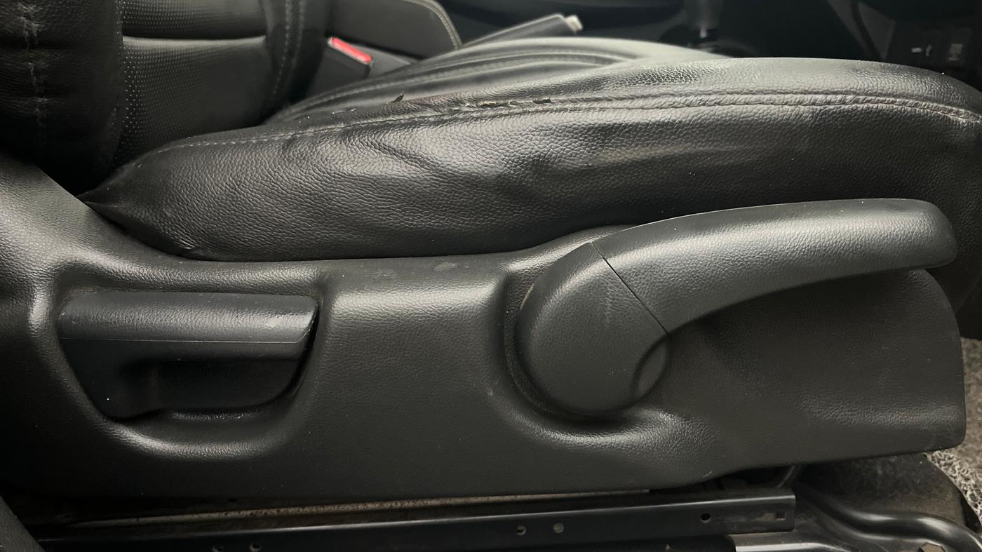 2018 Honda WR-V 1.2L I-VTEC VX MT, Petrol, Manual, 55,745 km, Driver Side Adjustment Panel