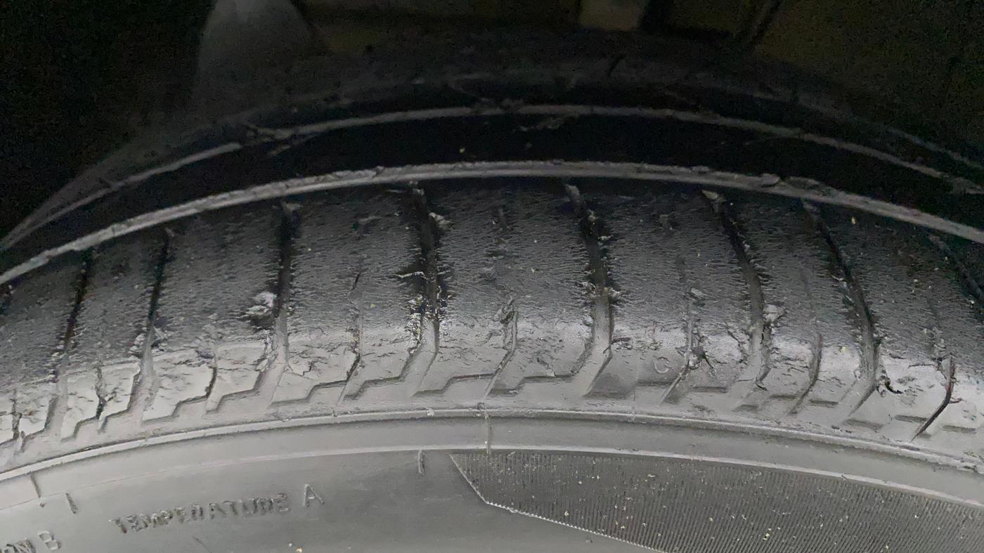 2021 Hyundai NEW I20 N LINE N8 1.0 TURBO GDI DCT, Petrol, Automatic, 13,903 km, Left Front Tyre Tread