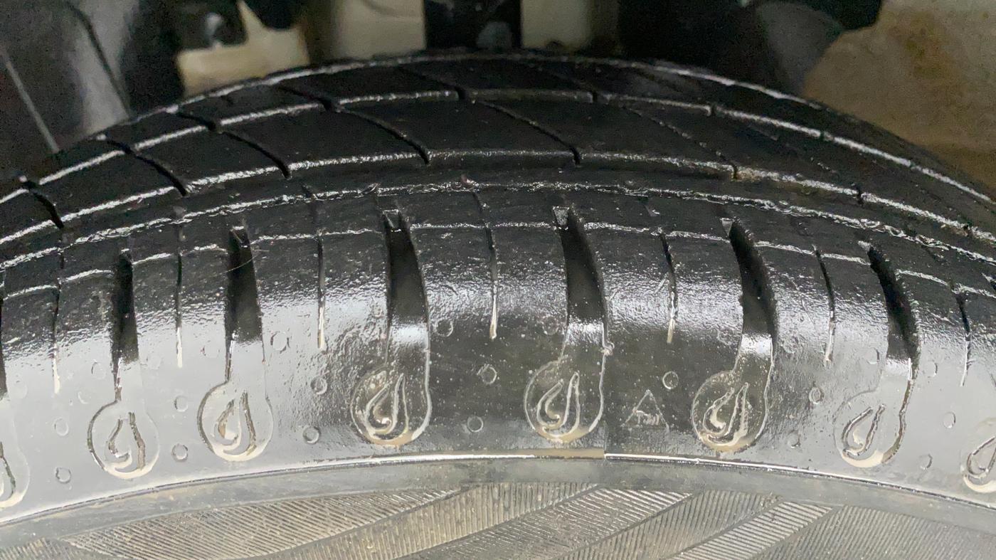 2020 Renault Kwid RXL, Petrol, Manual, 19,912 km, Left Front Tyre Tread