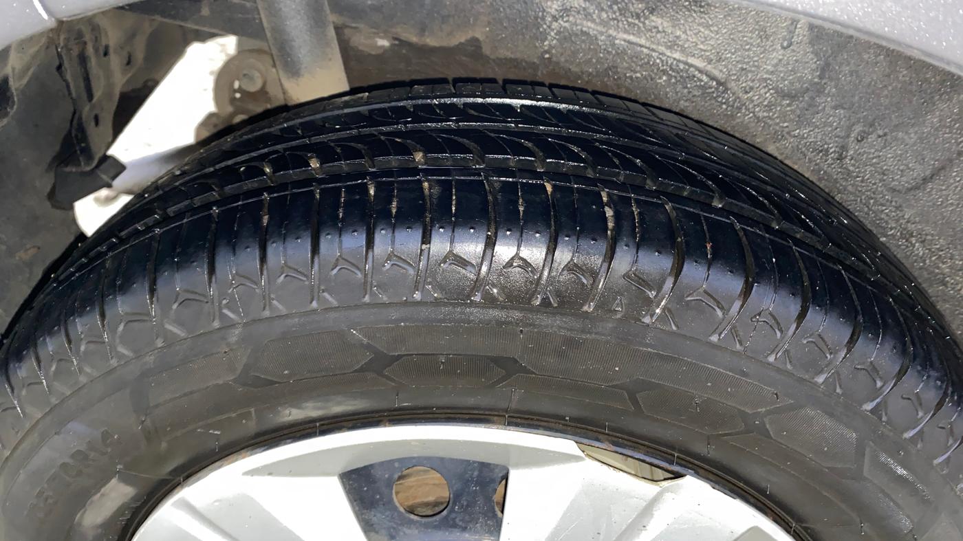 2017 Maruti Wagon R 1.0 VXI, Petrol, Manual, 46,655 km, Right Rear Tyre Tread