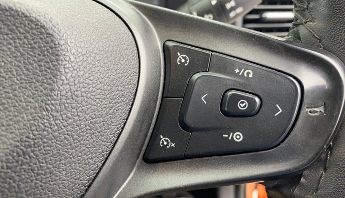 2022 Tata PUNCH CREATIVE  MT, Petrol, Manual, 28,283 km, Adaptive Cruise Control