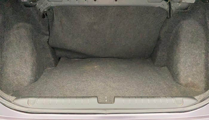 2018 Honda Amaze 1.2L I-VTEC V, Petrol, Manual, 39,100 km, Boot Inside