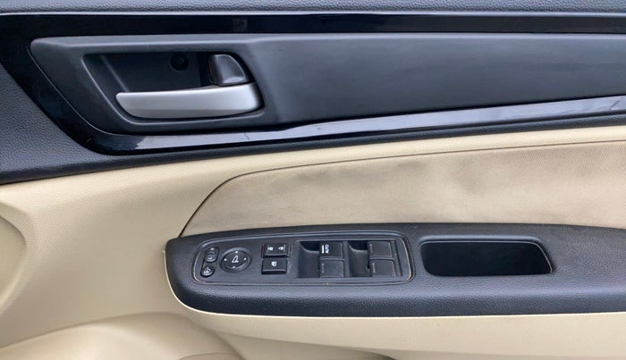 2018 Honda Amaze 1.2L I-VTEC V, Petrol, Manual, 39,100 km, Driver Side Door Panels Control
